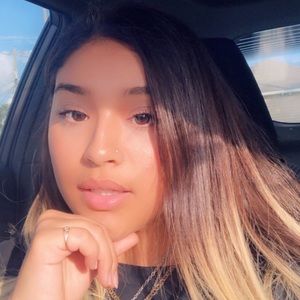 Meet your Posher, Serena